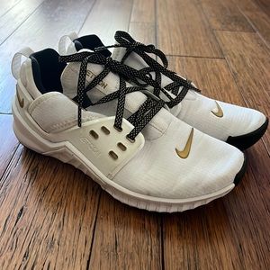 Nike “Metcon” training gym shoes